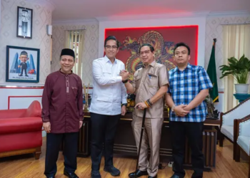 Foto: Ketua DPRD Medan Terima Kunjungan Silaturahmi Wali Kota Medan 6