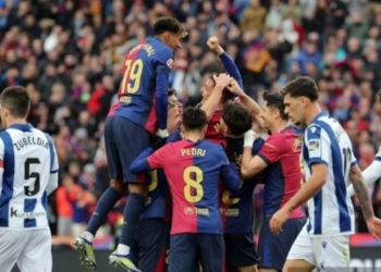 Bantai Sociedad, Barcelona Kembali ke Puncak Klasemen