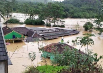 Banjir Sukabumi: 5 Orang Tewas-4 Lagi Dicari