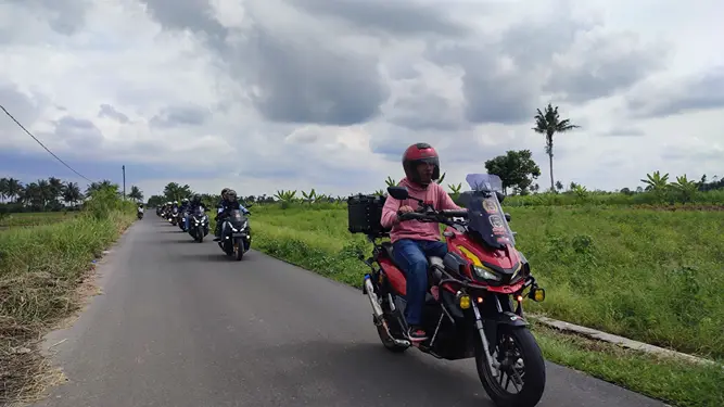 Sebagian besar pemudik lebih memilih menggunakan kendaraan roda dua karena dinilai lebih irit dan fleksibel.(Ist)