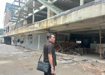 Foto: DPRD Medan Desak Satpol PP Bongkar Bangunan Food Court karena Tanpa PBG 3