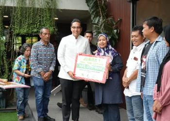Foto: Rico Waas akan Lanjutkan Program UHC-JKMB dan Pelayanan Kesehatan Semakin Baik 2
