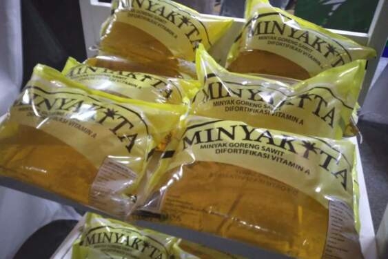Minyakita yang harusnya dijual 1 liter, namun hanya 750 hingga 800 mililiter (ML).