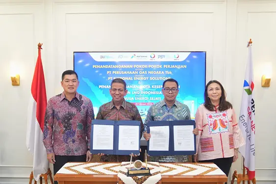 Penandantanganan dokumen kerjasama pemanfaatan LNG antara PGN, PLI, NES, dan NUSA pada Jumat, (28/2/2025).(Dok:PGN)