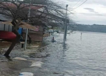 Air Permukaan Danau Toba Naik, Pengusaha Hotel, Cafe-Restoran Mengeluh