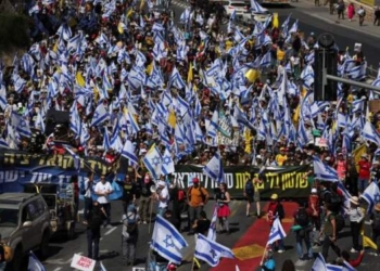 100 Ribu Lebih Warga Israel Demo Protes Serangan ke Gaza