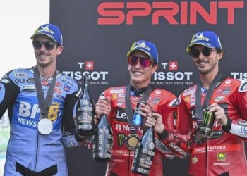 MotoGP Thailand 2025: Marc Marquez Juara, Sang Adik Finis Kedua!