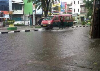 Cuaca Hari Ini: Banda Aceh Berawan Tebal, Medan Hujan