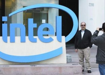 Intel PHK 20 Persen Karyawan