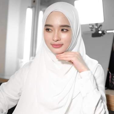 Inara Rusli.