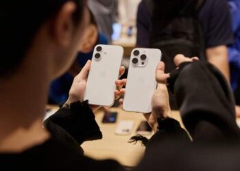 Gegara Tarif Trump, Harga iPhone Bisa Naik di Seluruh Dunia