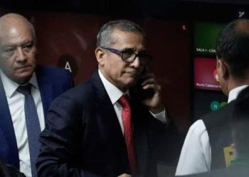 Eks Presiden Ini dan Istrinya Dibui 15 Tahun Atas Skandal Korupsi