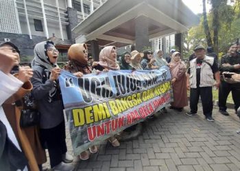 Soal Ijazah, Massa Bakal ke Rumah Jokowi di Solo Hari Ini