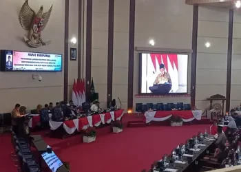 Foto: Penetapan Tatib DPRD Medan Dipenuhi Interupsi 5