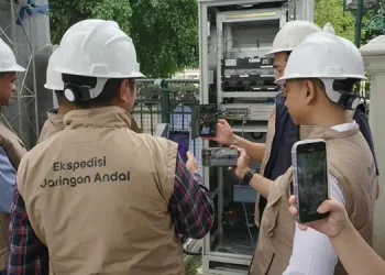 Menghadapi lonjakan trafik,  Indosat menambah 9.600 kapasitas sites baru serta mengoperasikan penambahan 1.500 BTS baru dan 53 Mobile BTS di berbagai titik strategis.(Dok:Indosat)