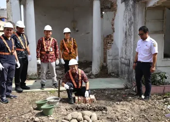 KAI Properti resmi memulai pembangunan proyek terbaru yang ditandai dengan seremoni groundbreaking pada Selasa, 15 April 2025, di Jl. H. Moh. Yamin No. 37 dan 39, Medan.(KAI Divre I SU)