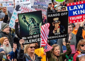 Puluhan Ribu Warga AS Turun ke Jalan Protes Kebijakan Trump