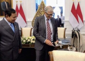 Kucing Bobby Kertanegara Dapat Hadiah Ini dari Bill Gates