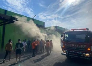 Cafe Duku Indah Kutalimbaru Terbakar