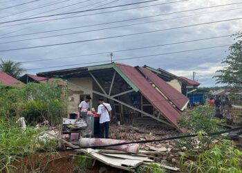 Foto: BNPB Catat Sebanyak 255 Rumah Warga di Bengkulu Mengalami Kerusakan 3