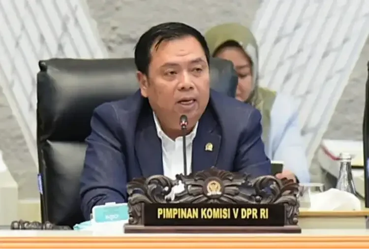 Foto: Ketua Komisi V DPR RI Lasarus.(Istimewa)