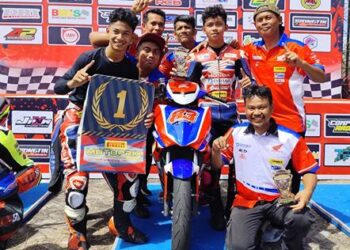Foto: Honda Indako FIF Adira Summit Oto MCF KYT Racing Team Cetak Prestasi Gemilang di Kejurnas Motoprix Riau 2
