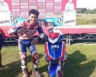 Foto: Spektakuler, Pembalap Binaan Indako Borong Podium Kejurnas Motoprix Region Sumatera 2025 3