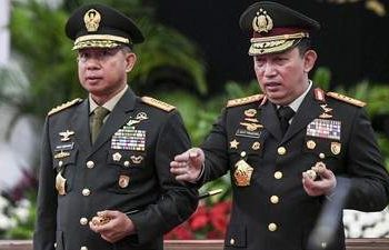 Panglima TNI dan Kapolri akan Diganti?