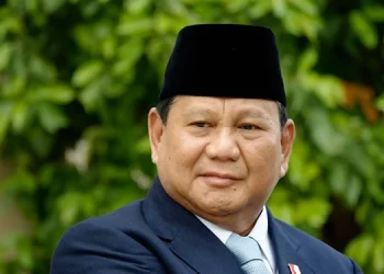 Foto: Prabowo Harap Peringatan Kenaikan Yesus Memberi Kedamaian dan Menumbuhkan Semangat Kasih 6