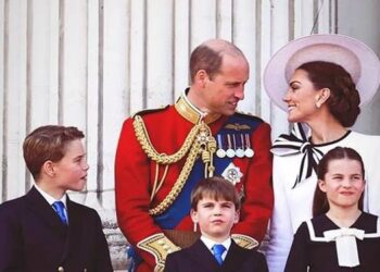 Pangeran Willian dan Kate Middleton tampil bersama ketiga anak mereka dalam parade Trooping the Colour.(ANTARA/Instagram/princeandprincessofwales/am.)