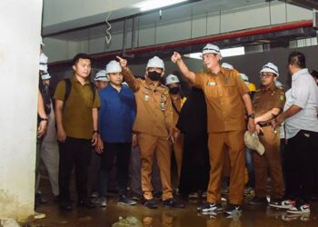 Foto: Zakiyuddin Harahap Tinjau Basement Lapangan Merdeka 4