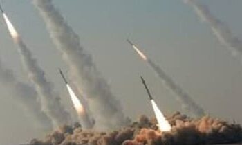 Foto: Israel Serang Fasilitas Nuklir Iran di Isfahan 9