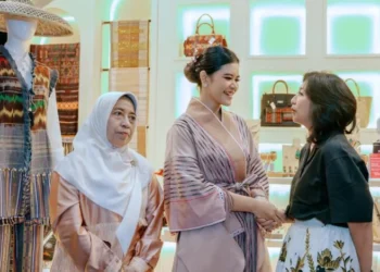 Indonesia Fashion Week 2025 diharapkan dapat menjadi ajang memperkenalkan Warisan Budaya Sumatera Utara (Sumut) ke Dunia.(Dok:Diskominfo Sumut)