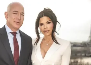 Foto: Rencana Pernikahan Jeff Bezos dan Lauren Sanchez di Venesia Tak Disambut Baik Aktivis Setempat 1