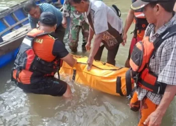 Foto: Remaja yang Hanyut di Sungai Asahan Ditemukan Meninggal Dunia 5