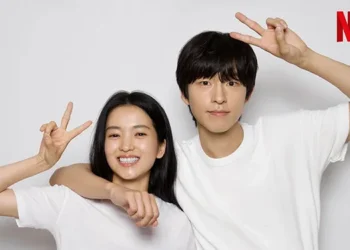 Kim Tae Ri dan Hong Kyung Lee. (FOTO: Netflix)