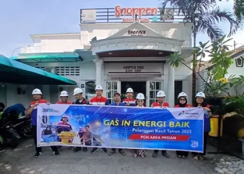 PGN Area Medan kembali menyalurkan gas bumi ke dapur UMKM, toko kue Snoppen Bakery and Cake di Jalan DI Panjaitan, Medan.(Dok:PGN)