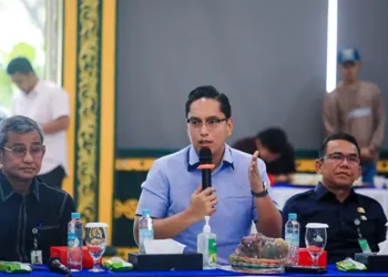 Wali Kota Medan, Rico Tri Putra Bayu Waas menggelar pertemuan sekaligus evaluasi kinerja jajaran Pimpinan Perangkat Daerah di lingkungan Pemko Medan.(Dok:Diskominfo Medan)