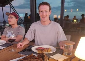 Foto: Pola Hidup Sehat, Ini yang Dikonsumsi Jeff Bezos dan Mark Zuckerberg 5