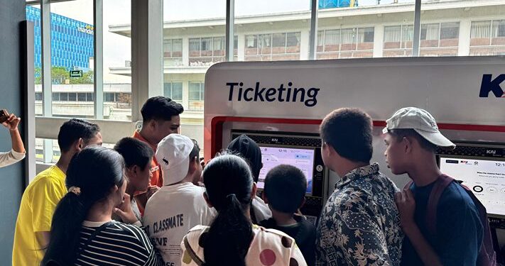 PT Railink Mohon Maaf Terkait Insiden di Stasiun Medan 1 PT Railink menetapkan aturan tiket kereta api yang dikhususkan untuk penumpang anak-anak. Aturan ini memiliki perbedaan dengan pembelian tiket untuk orang dewasa.(Dok:KAI Bandara)
