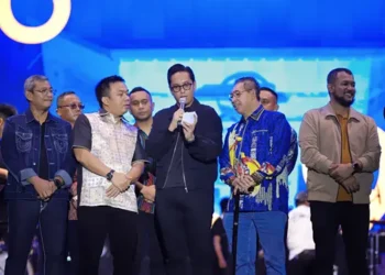 Foto: Ribuan Warga Larut Dalam Kegembiraan Colorful Medan Carnival 2025 8