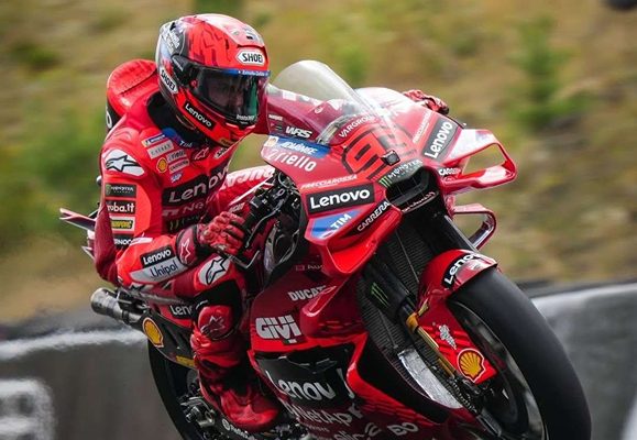 Foto: Pembalap Ducati Lenovo Marc Marquez di Sirkuit Brno, Ceko, Minggu (20/7/2025) (Foto: Instagram @motogp)