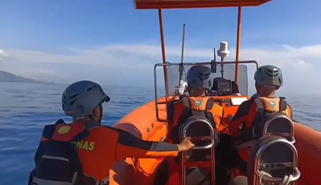 Foto: Pencarian Korban KMP Tunu Pratama di Selat Bali dilanjutkan.(Foto : Istimewa)