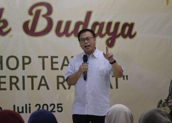 Foto: Sofyan Tan: Teater Memberi Pesan Moral yang Kuat 10
