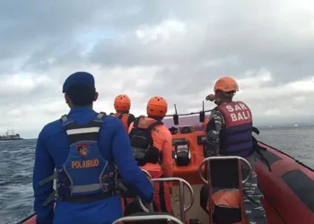 Foto: Pencarian Korban Kapal KMP Tunu Berlanjut pada Hari Keempat 4