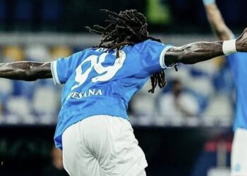 Foto: Napoli Puncaki Klasemen Serie A Usai Kalahkan Cagliari 4