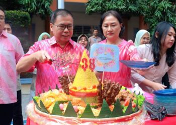Foto: Peringati HUT ke-38, YPSIM Beri Tantangan Beasiswa Akmil dan Akpol 3