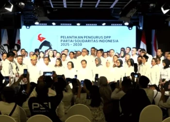 Foto: Kaesang Pangarep Resmi Lantik Pengurus DPP PSI 2025-2030, Ahmad Ali Ditunjuk Ketua Harian 1