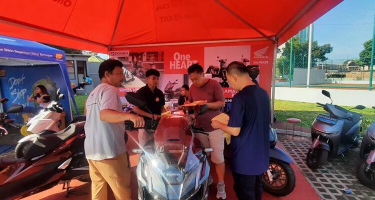 Foto: Taman Kebun Bunga Kota Medan tampak semarak dengan digelarnya exhibition spesial Big Scooter Sempurna Show pada akhir pekan, 21 September 2025.(Ist)