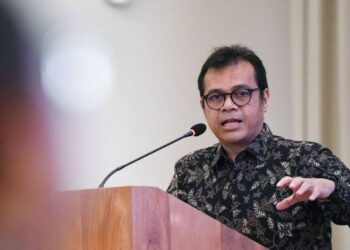 Foto: Wamenkominfo Nezar Patria: Kampus Harus Jadi Motor Digitalisasi dan Teknologi Beretika 6